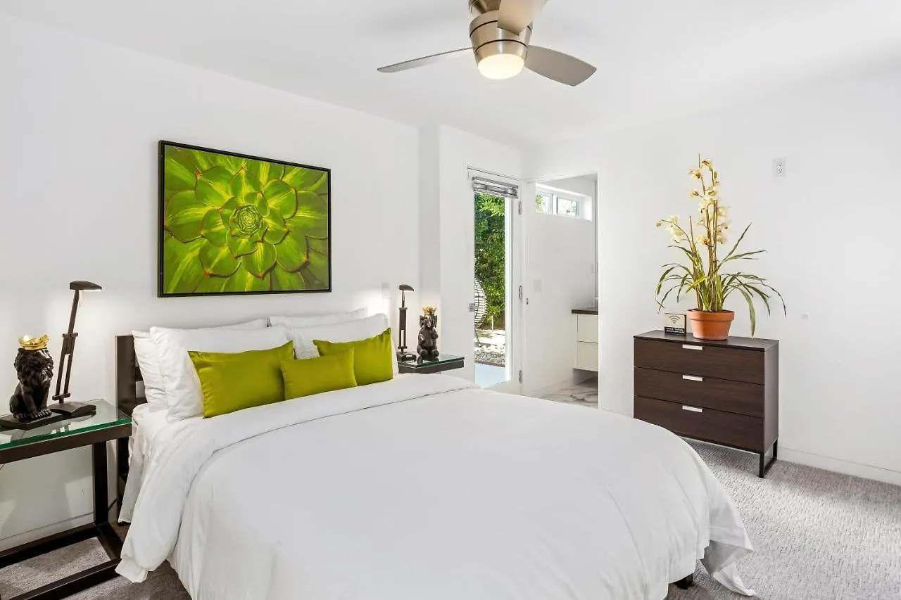 Vila Royal Escape By Acme House Company Palm Springs USA